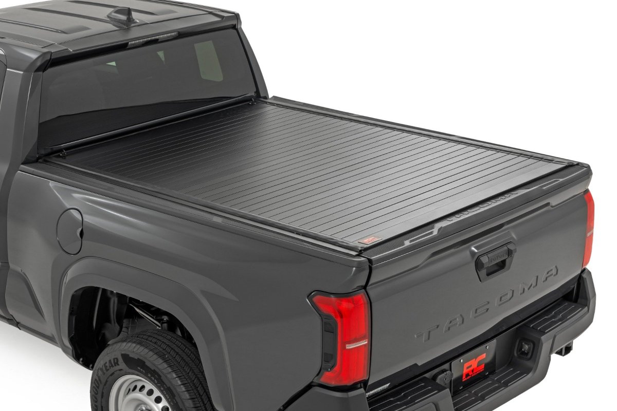 Toyota Tacoma Hard Roll Up Bed Cover - Rough Country - Sleek Flush, Low-Profile Design - Matte black - '24-'26